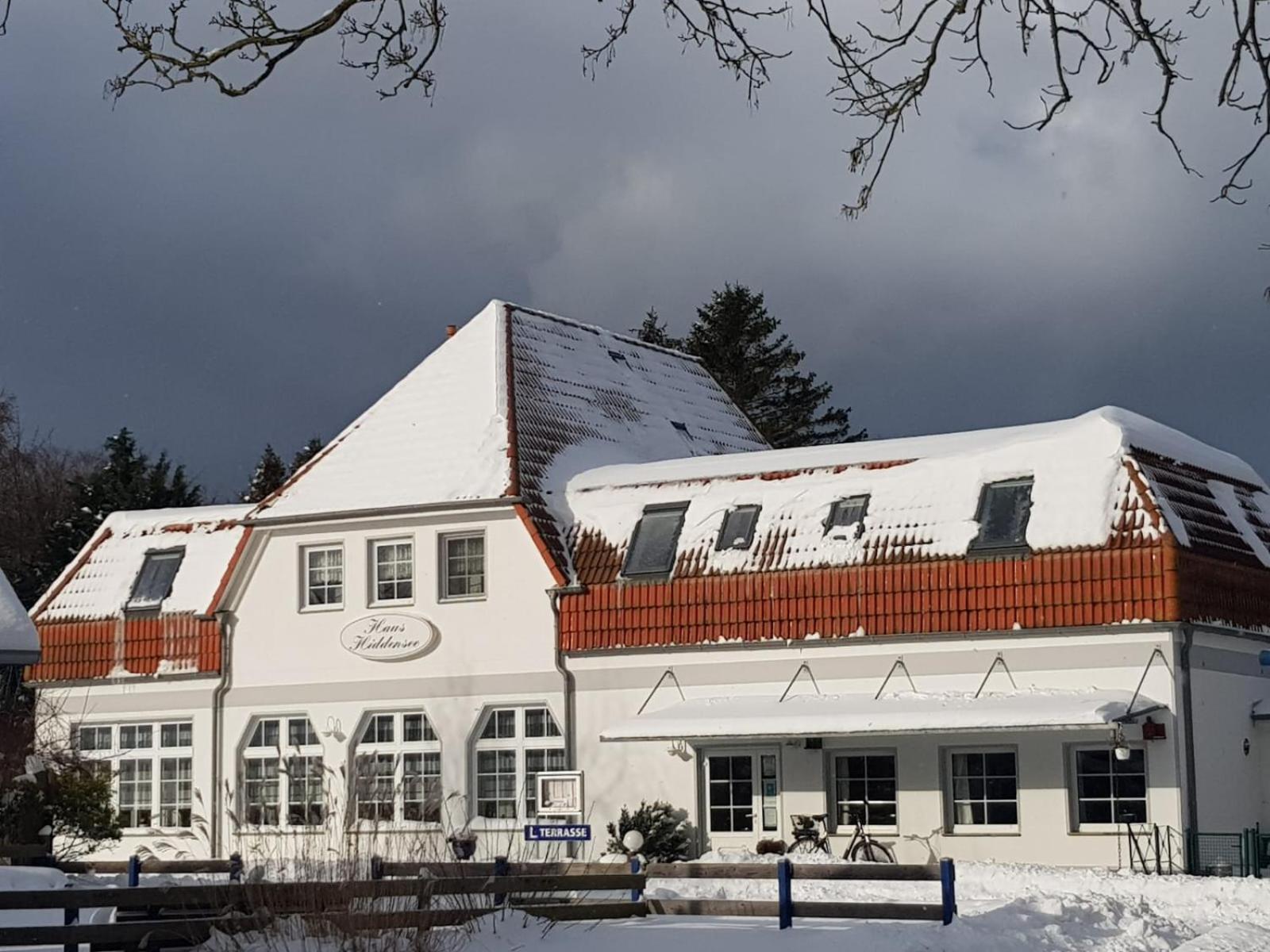 Pension & Restaurant Haus Hiddensee Kloster Exteriör bild